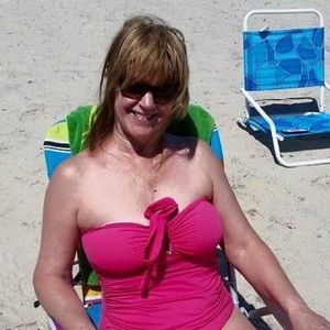 Meet your Posher, Debra